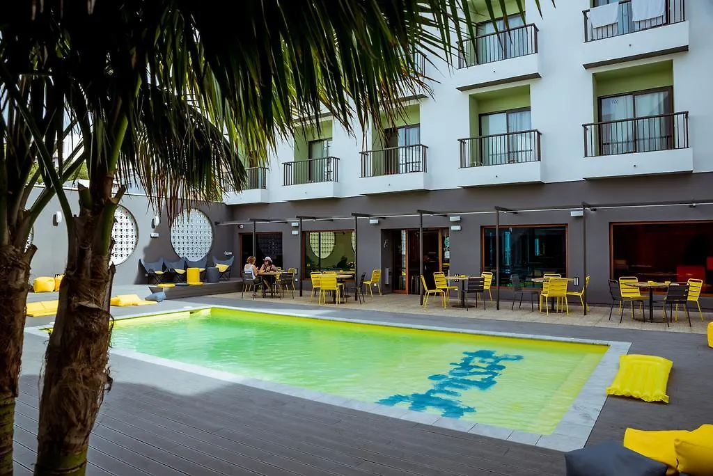Amistat Island Hostel Ibiza - Albergue Juvenil Sant Antoni de Portmany